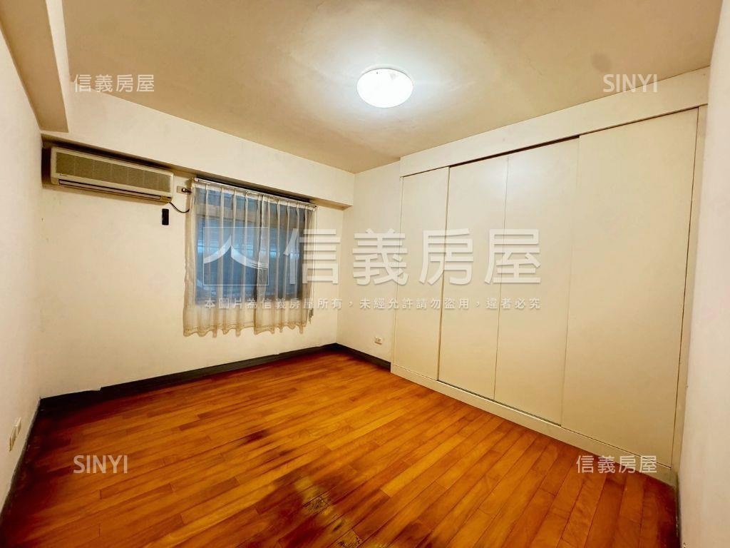 稀有二街前段露臺三房車位房屋室內格局與周邊環境