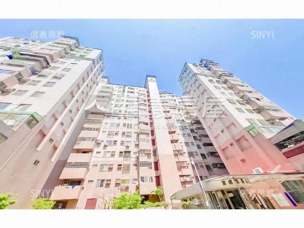 近機捷首購三房車位房屋室內格局與周邊環境