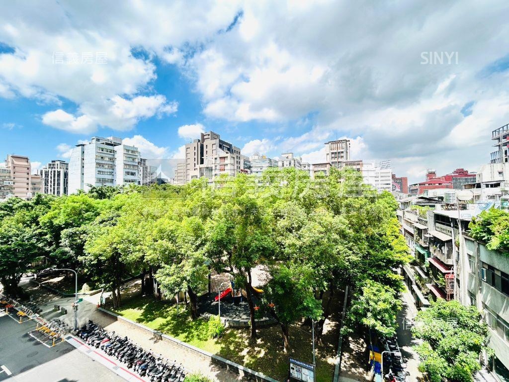 正面公園★奢華小豪宅房屋室內格局與周邊環境
