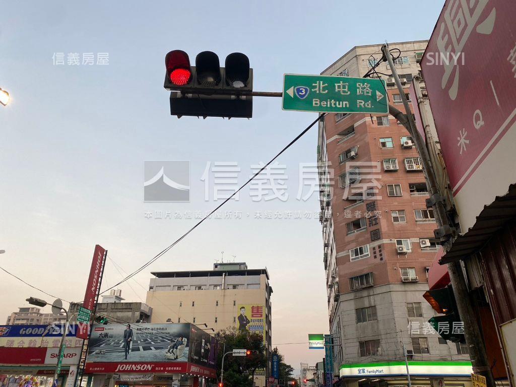 正北屯路大面寬三角窗店面房屋室內格局與周邊環境