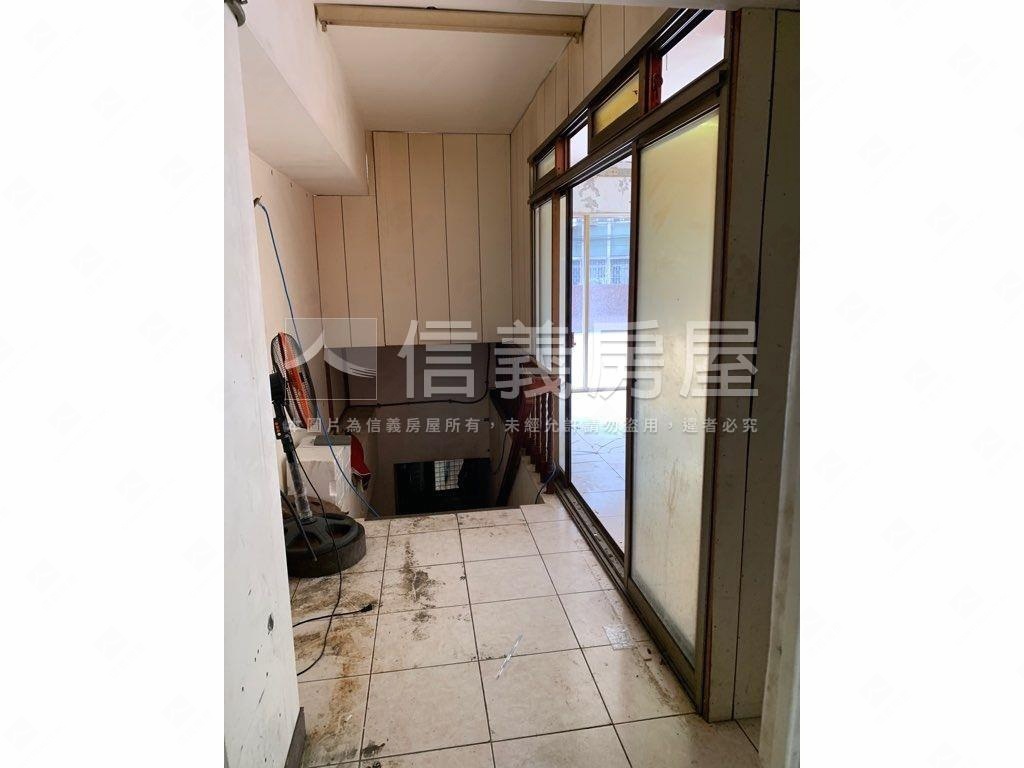 大露台店辦房屋室內格局與周邊環境