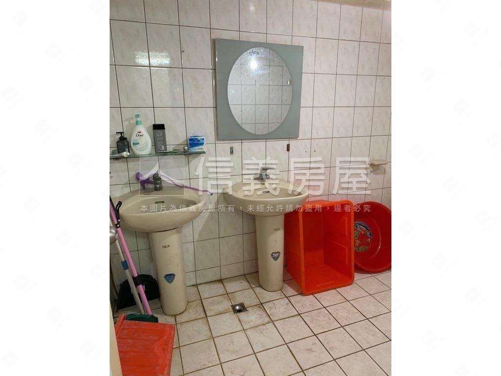 大露台店辦房屋室內格局與周邊環境