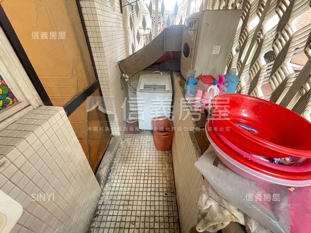 玫瑰城精緻樓中樓稀有釋出房屋室內格局與周邊環境