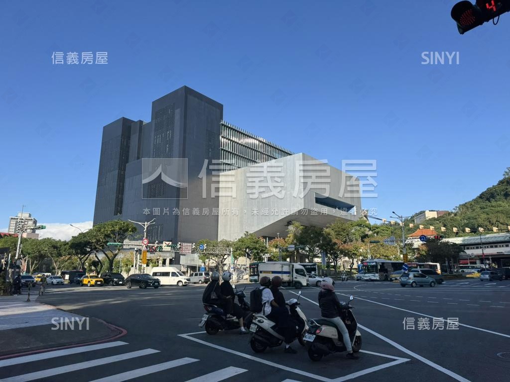 良茂詠悅˙捷運２房珠寶盒房屋室內格局與周邊環境