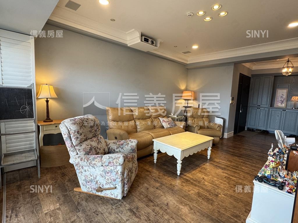 碧連天朝南景觀四房房屋室內格局與周邊環境