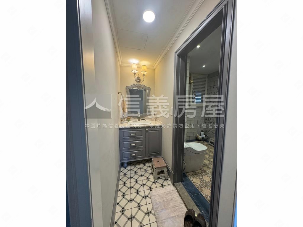 碧連天朝南景觀四房房屋室內格局與周邊環境