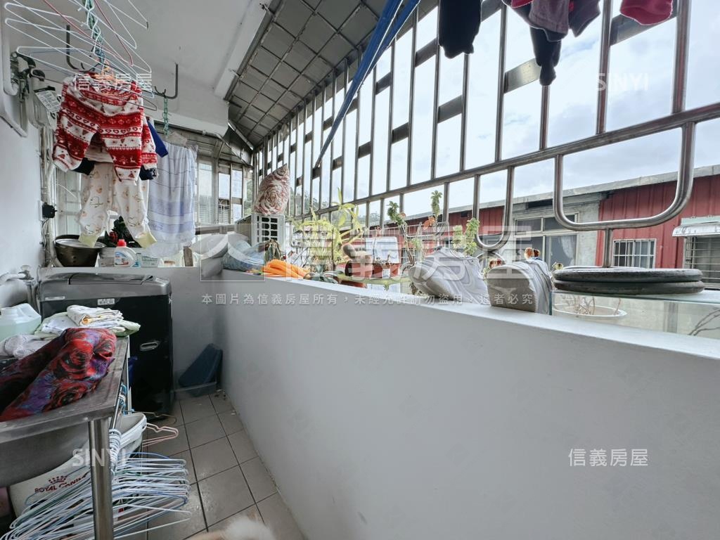 有抽籤車位的南環段美寓房屋室內格局與周邊環境