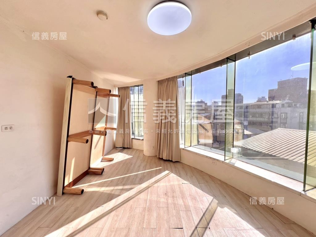 頂溪黃金樓層低總價套房房屋室內格局與周邊環境
