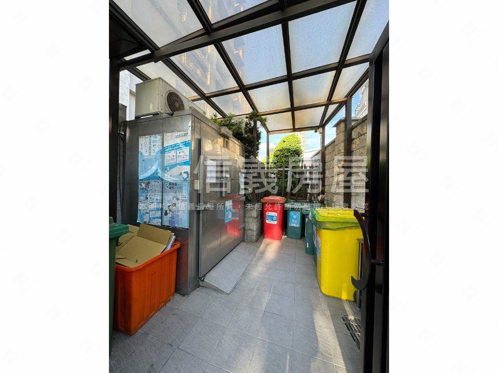 丞石淳公園景觀三房雙車位房屋室內格局與周邊環境