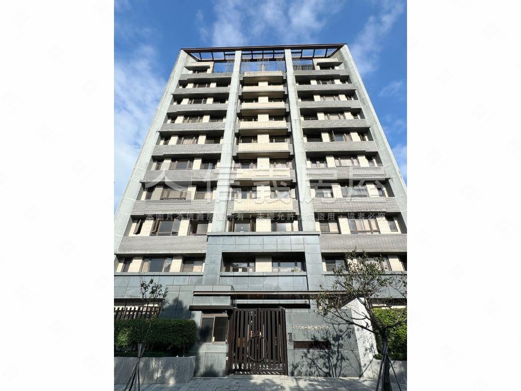 丞石淳公園景觀三房雙車位房屋室內格局與周邊環境