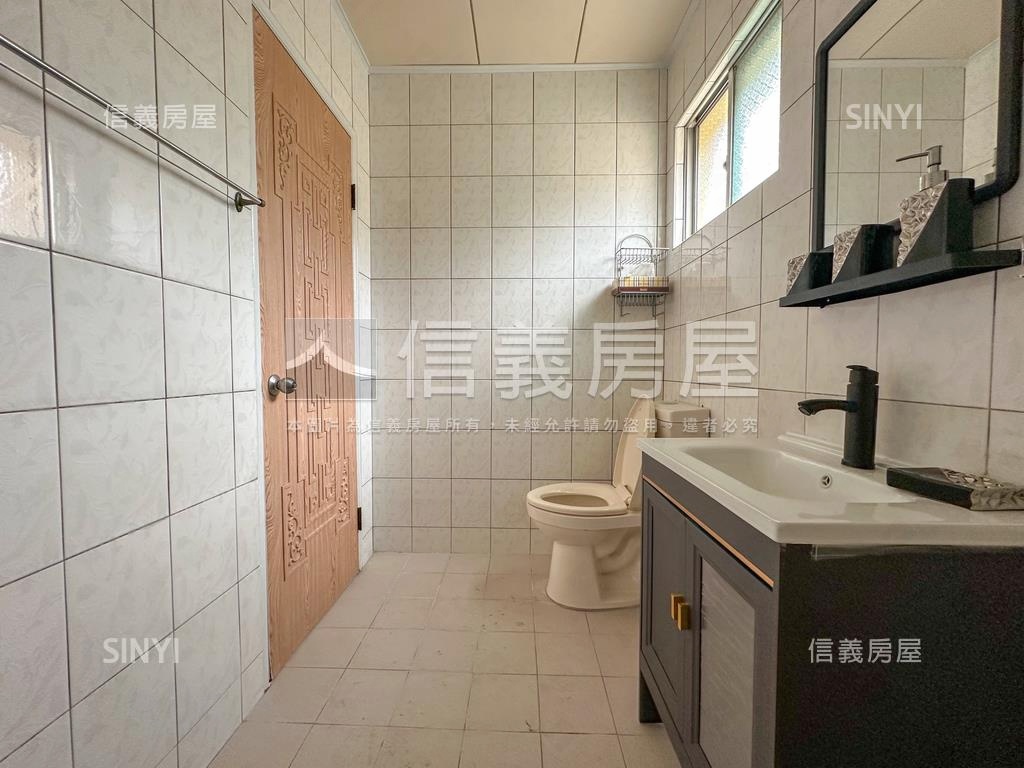 近衛武營健身美公寓房屋室內格局與周邊環境