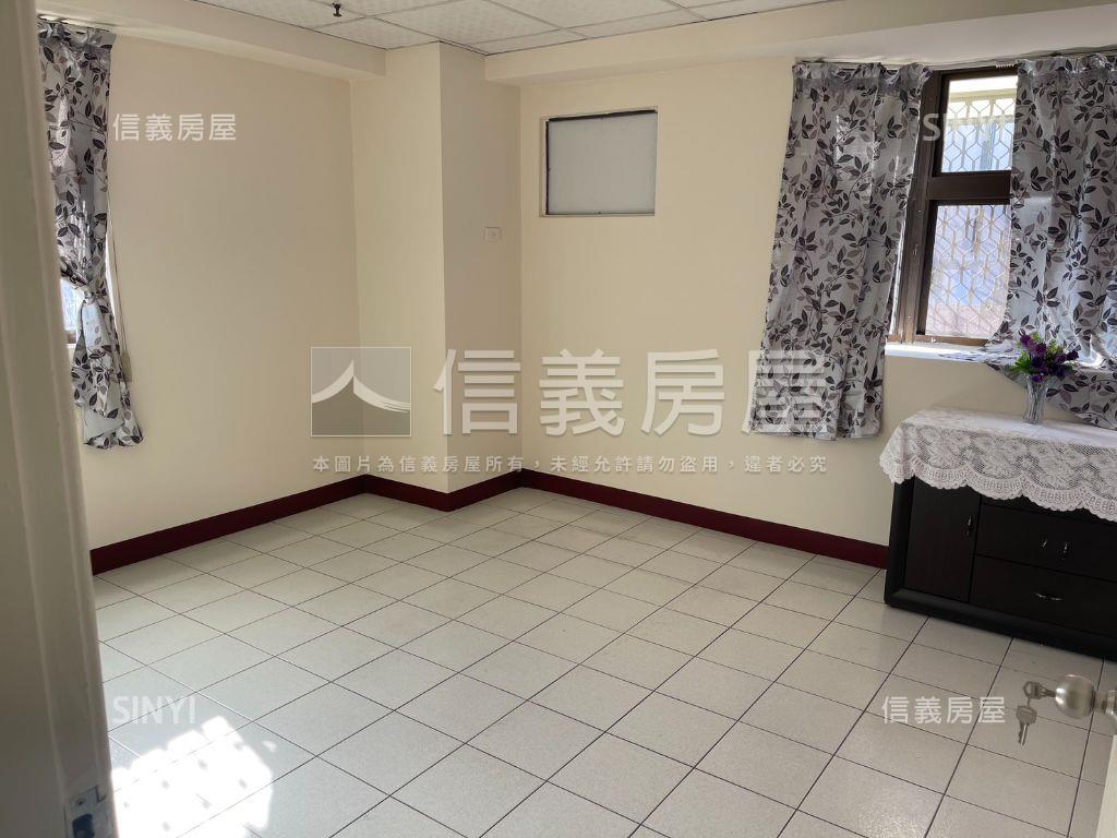 小港康莊國宅三房美宅房屋室內格局與周邊環境