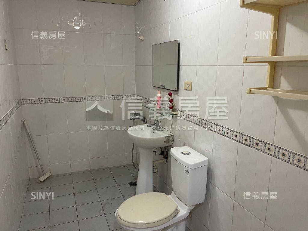 小港康莊國宅三房美宅房屋室內格局與周邊環境