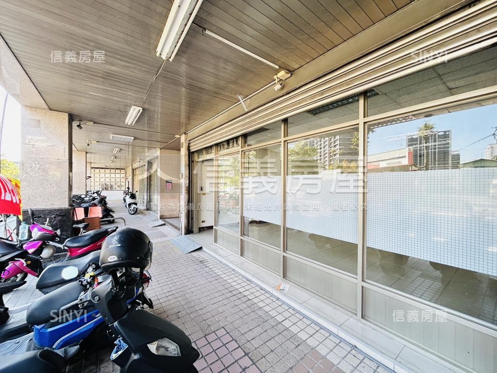 正仁愛街店面房屋室內格局與周邊環境