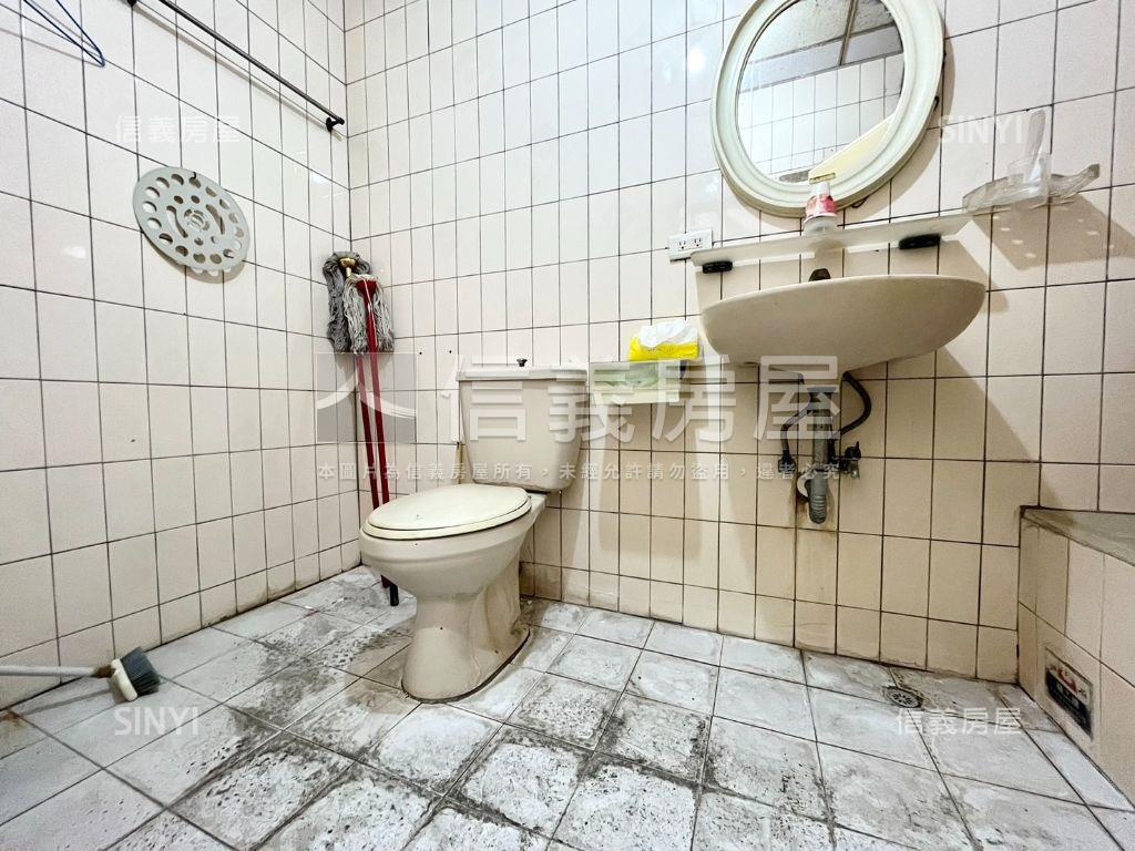 專‧近未來黃線成家透天房屋室內格局與周邊環境