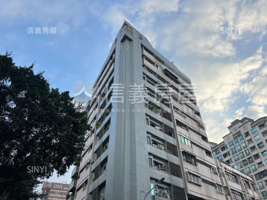 雙陽明學區四房平車景觀宅房屋室內格局與周邊環境