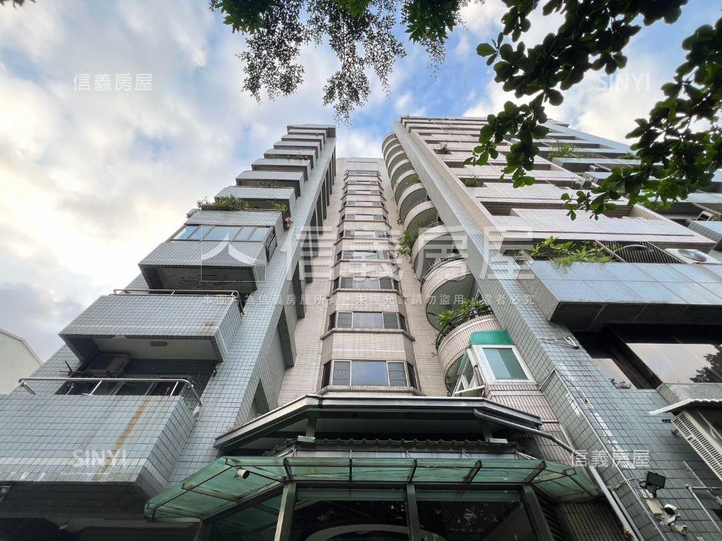 雙陽明學區四房平車景觀宅房屋室內格局與周邊環境