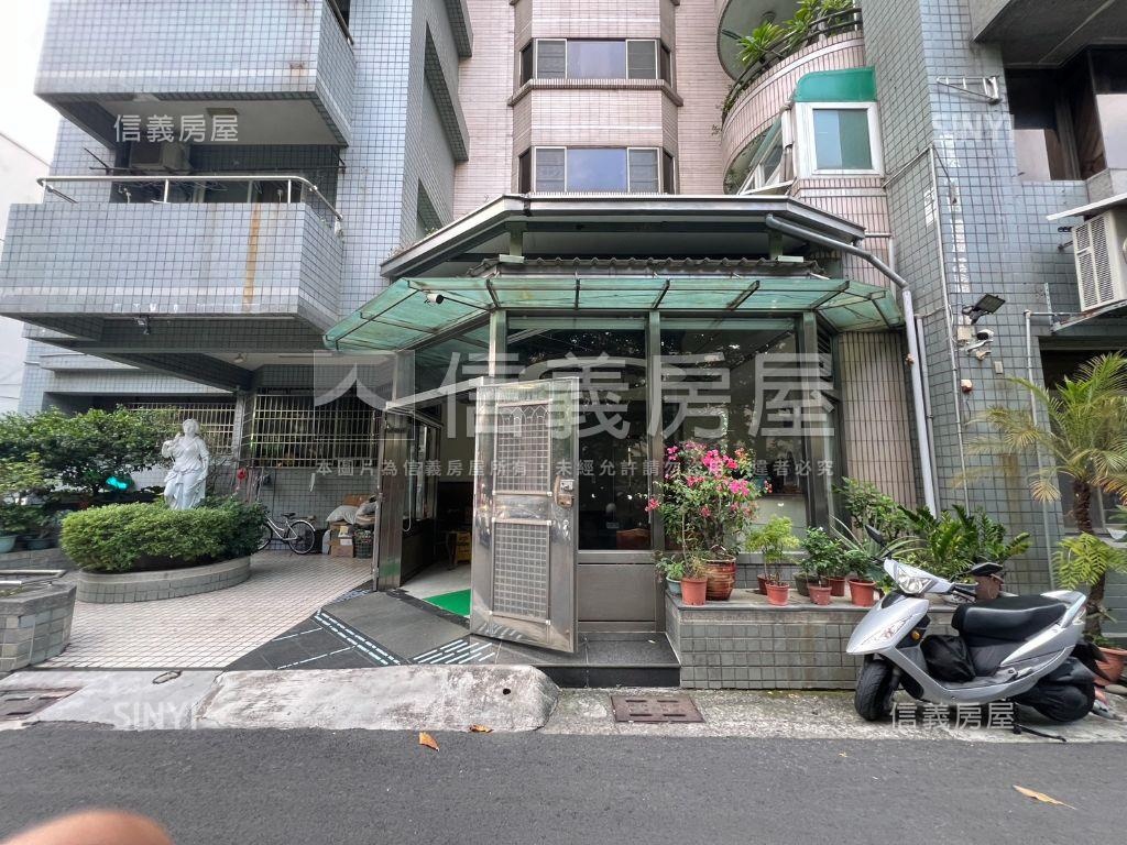 雙陽明學區四房平車景觀宅房屋室內格局與周邊環境