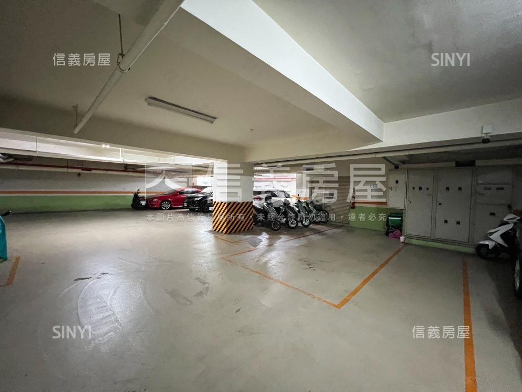 雙陽明學區四房平車景觀宅房屋室內格局與周邊環境