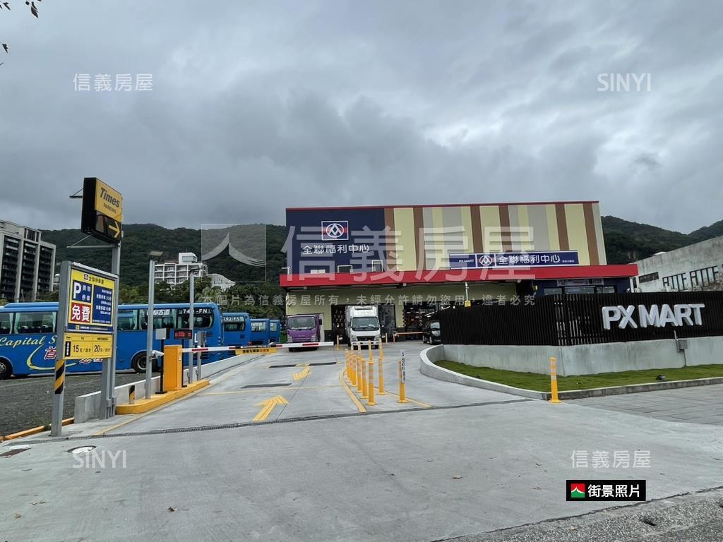 鳳凰君悅雅緻挑高溫泉屋房屋室內格局與周邊環境