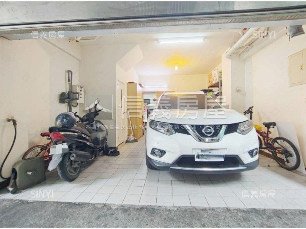 水景透天美墅家的模樣房屋室內格局與周邊環境