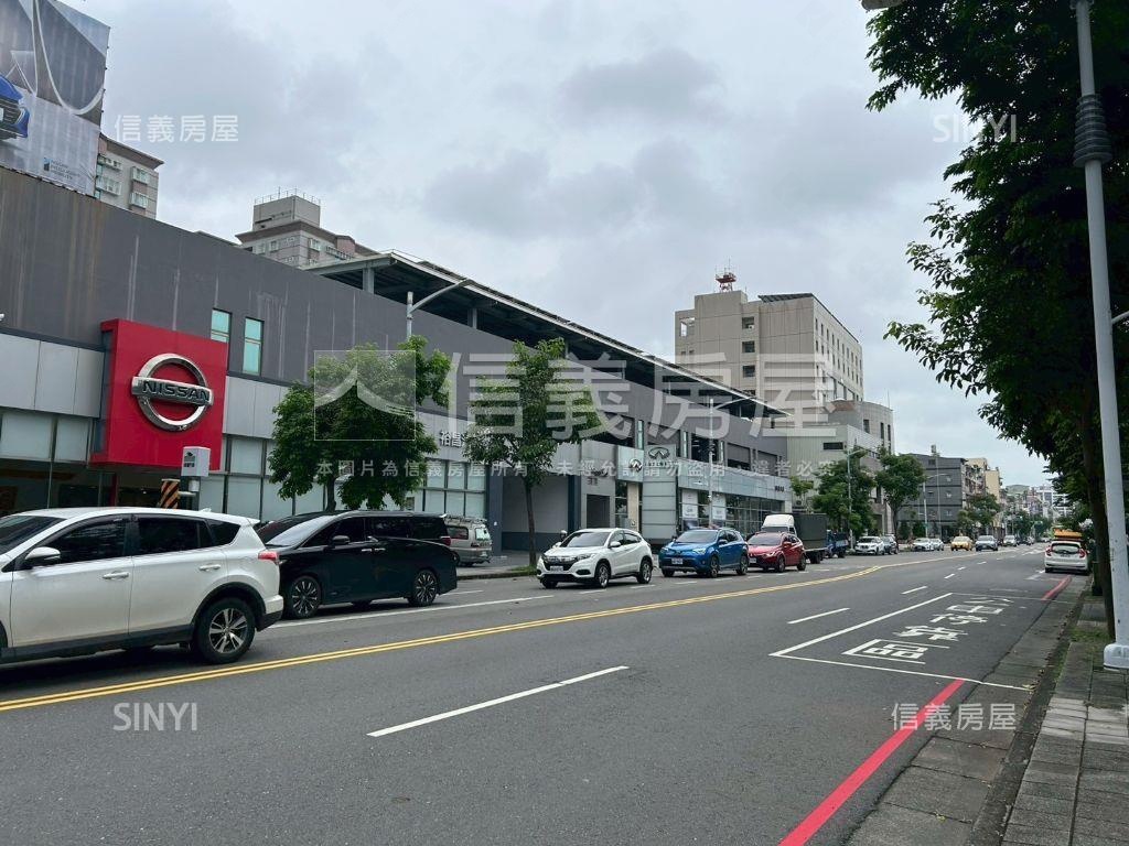 一心路大地坪角窗透店房屋室內格局與周邊環境