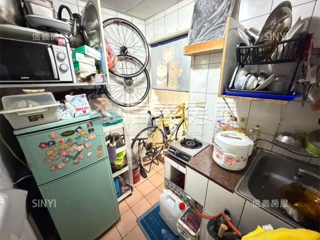 【首購摯愛】自強街兩房房屋室內格局與周邊環境