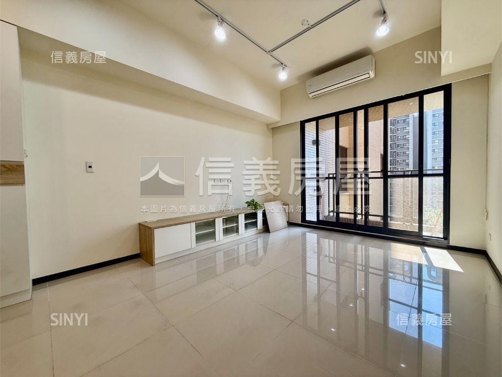 ｉＰａｒｋ三房平車面公園房屋室內格局與周邊環境