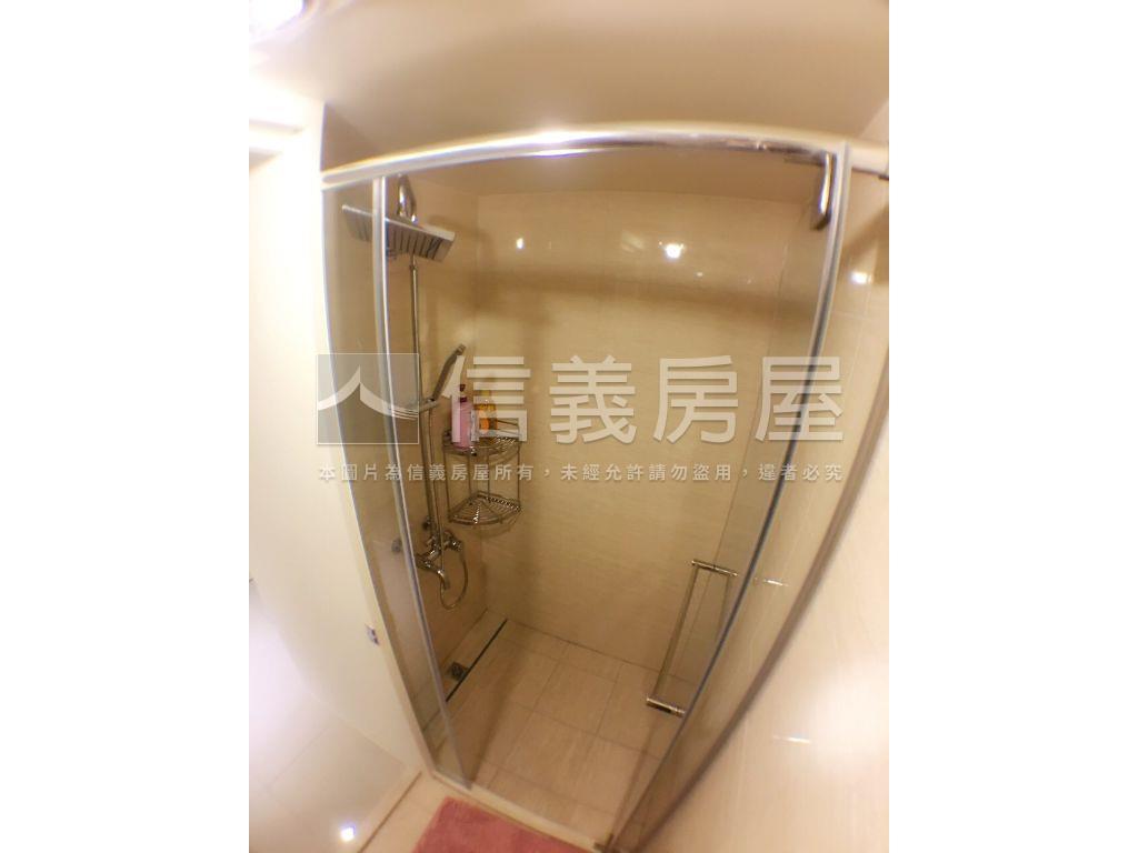 鴻築詠恆★兩房車位房屋室內格局與周邊環境