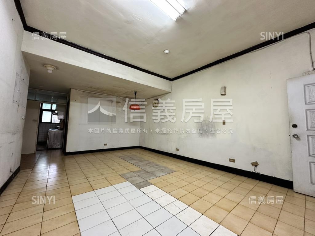 近六張犁捷運靜巷方正三房房屋室內格局與周邊環境