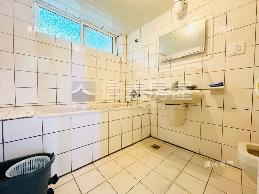 黎明邊間大藍天房屋室內格局與周邊環境