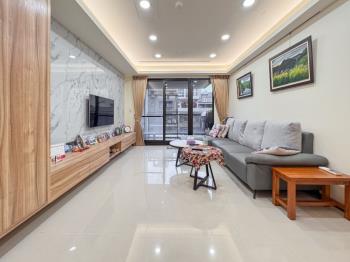 大學漾四房雙車位露臺戶