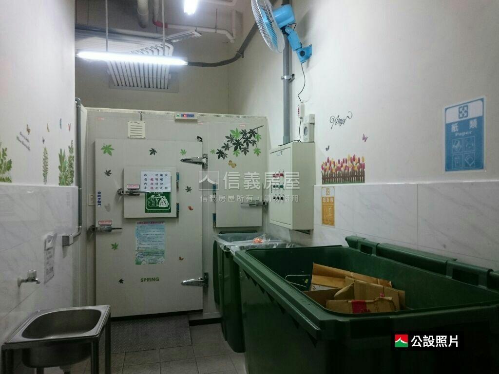 幸福城市α甜甜美美有車位房屋室內格局與周邊環境