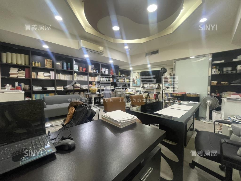 商業辦公工作室房屋室內格局與周邊環境