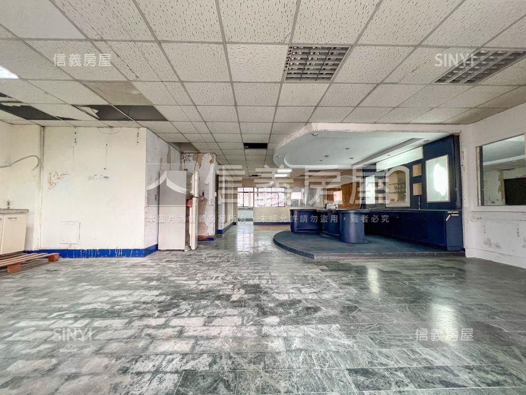 中正三路黃金地段商辦房屋室內格局與周邊環境