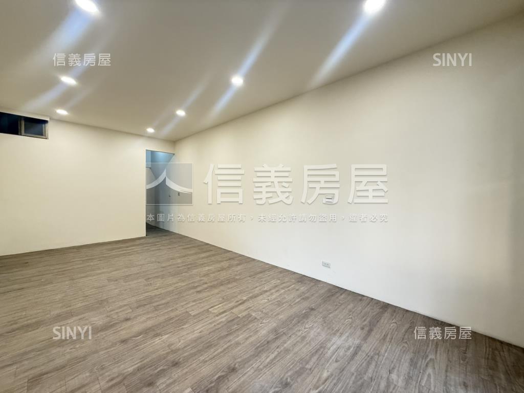 正中興路大空間賺錢透店房屋室內格局與周邊環境