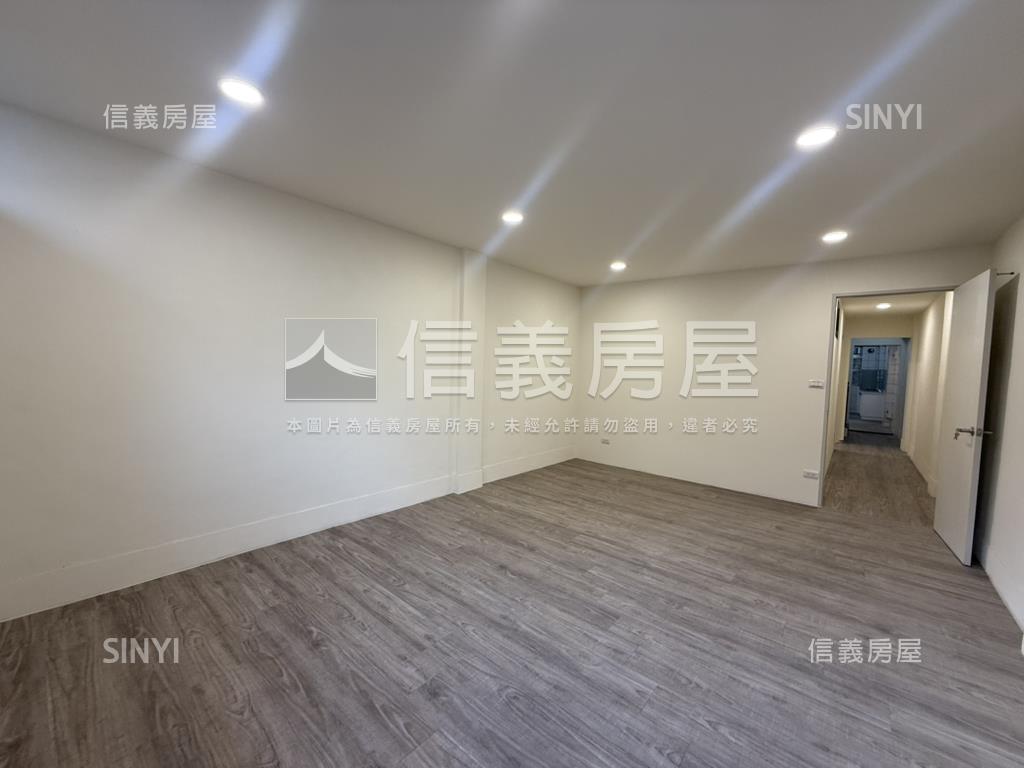 正中興路大空間賺錢透店房屋室內格局與周邊環境