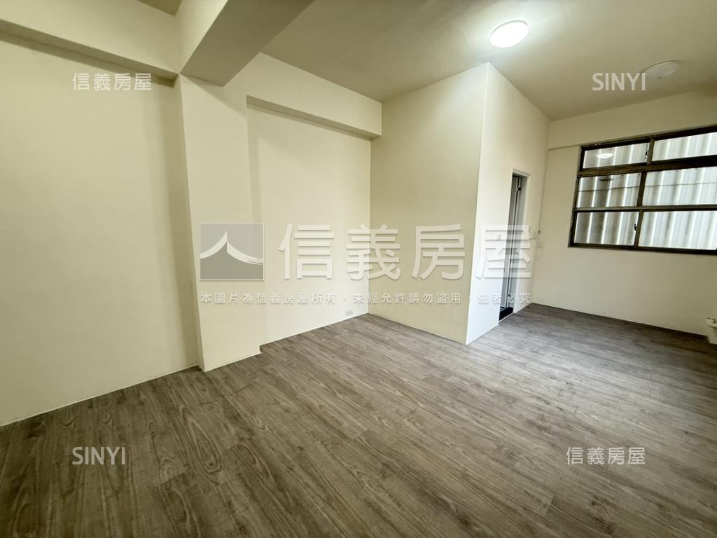 正中興路大空間賺錢透店房屋室內格局與周邊環境