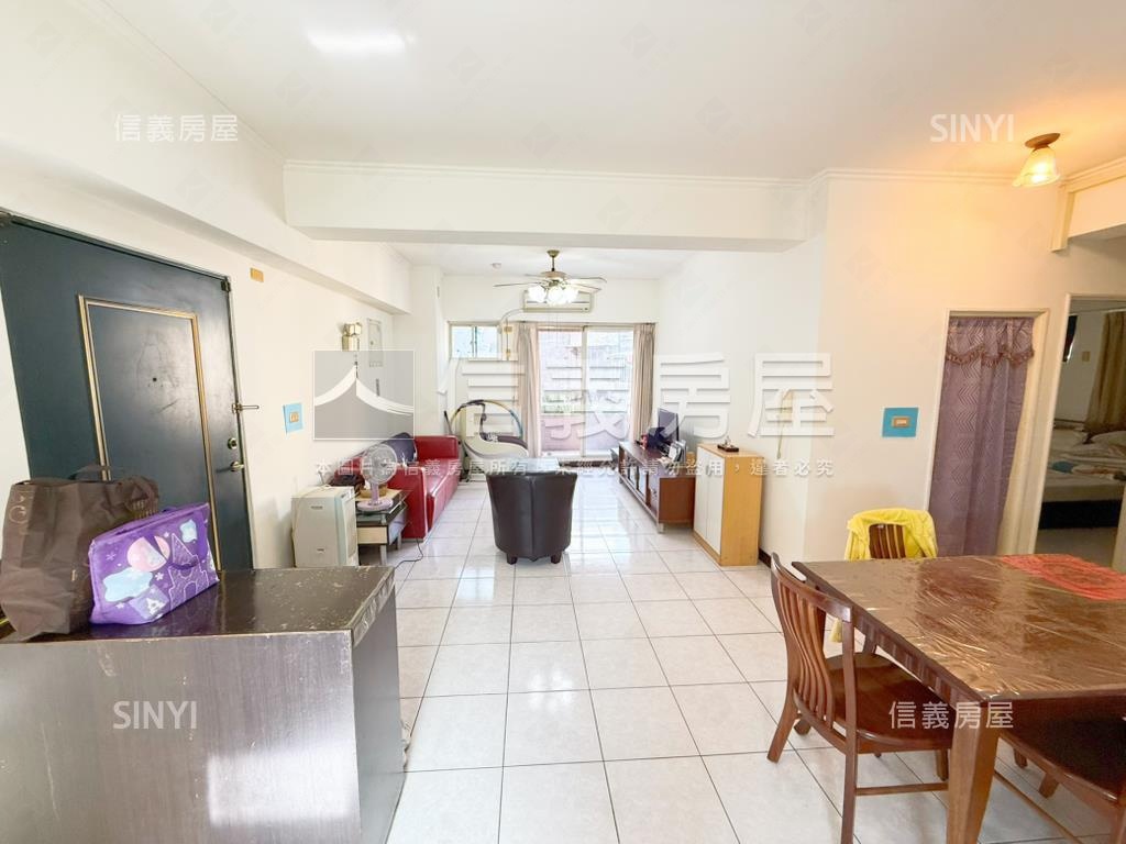 美術園道旁大三房車位房屋室內格局與周邊環境