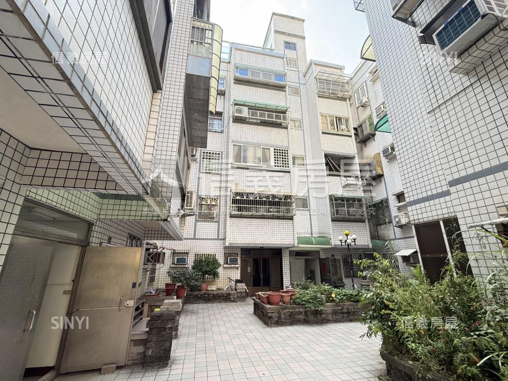 近大全聯３房車位房屋室內格局與周邊環境
