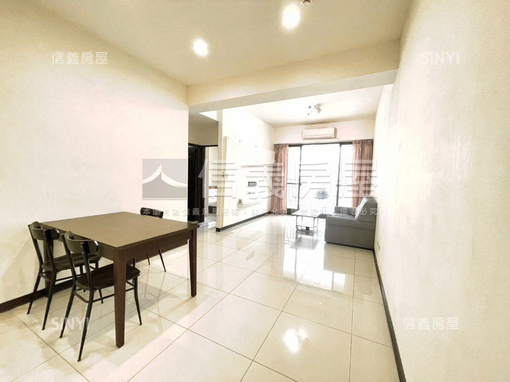 鴻築中高樓層採光兩房車位房屋室內格局與周邊環境