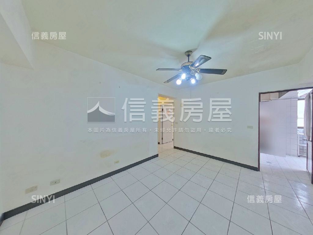 樹孝商圈低總價三房房屋室內格局與周邊環境