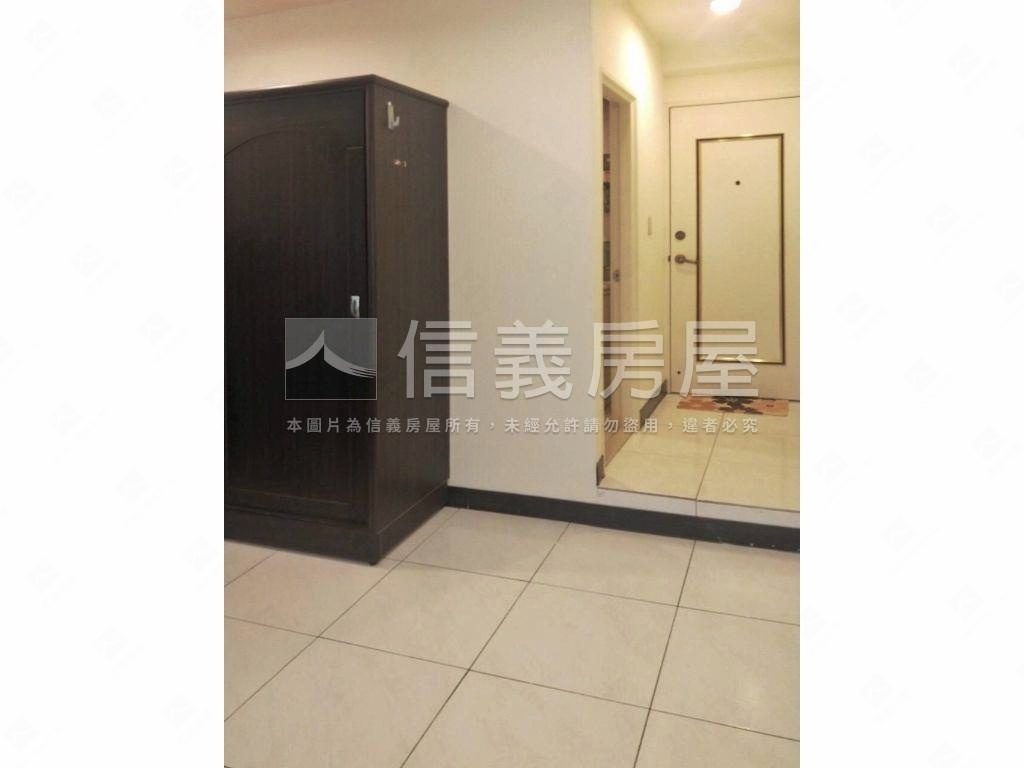 近捷運收租美寓房屋室內格局與周邊環境