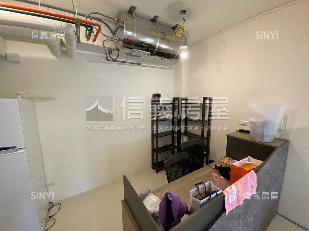 昕樂章賺錢金店面房屋室內格局與周邊環境