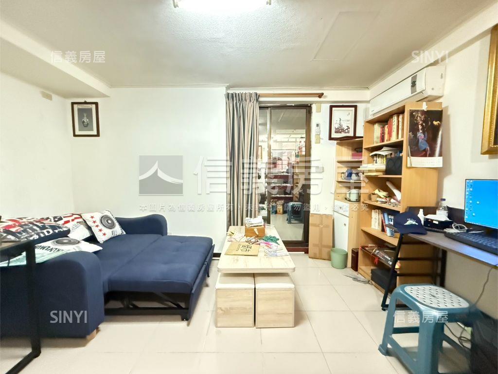 景安捷運摩登時尚首購套房房屋室內格局與周邊環境