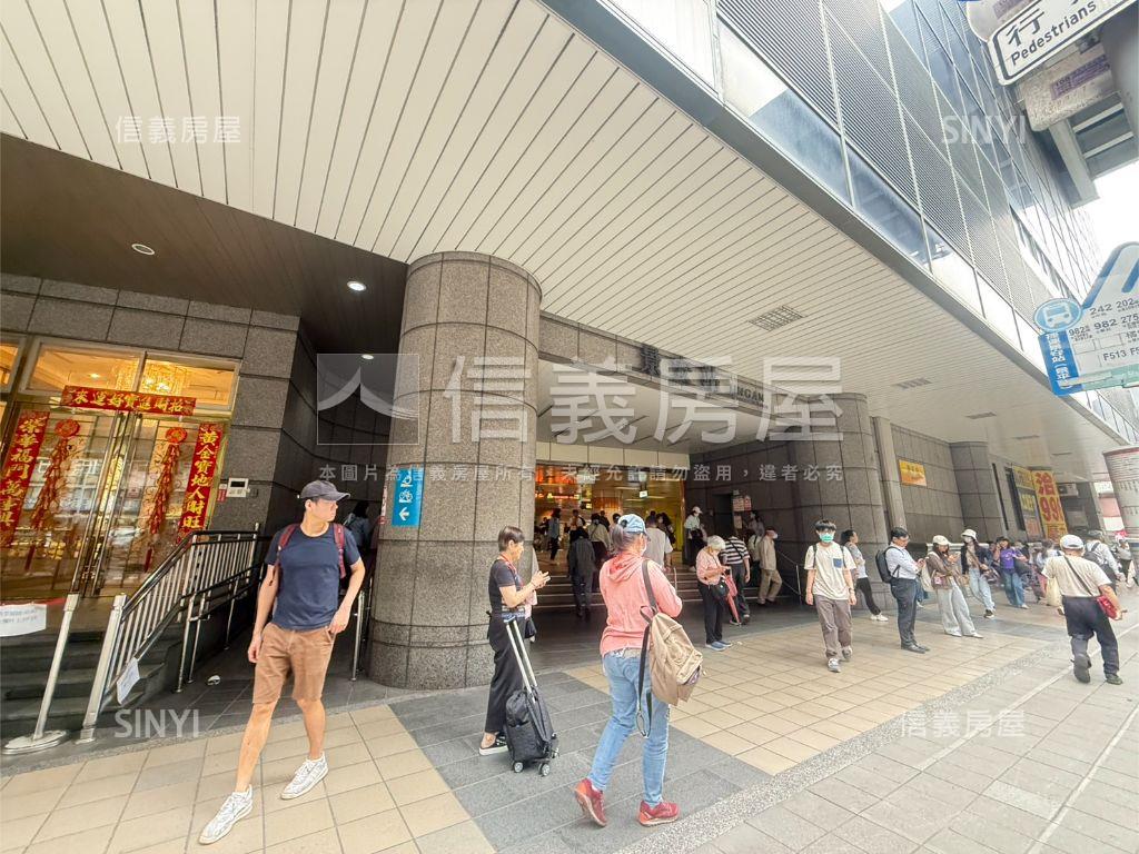 景安捷運摩登時尚首購套房房屋室內格局與周邊環境