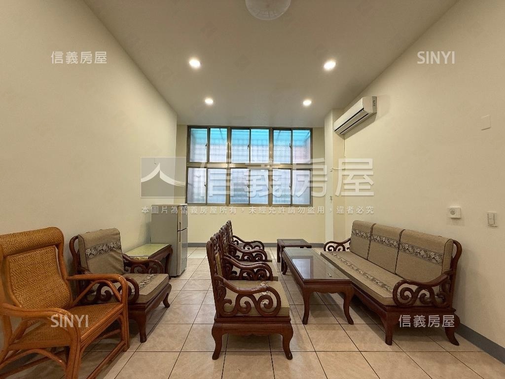 河堤獨棟邊間典藏美邸房屋室內格局與周邊環境