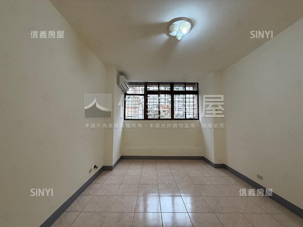 河堤獨棟邊間典藏美邸房屋室內格局與周邊環境