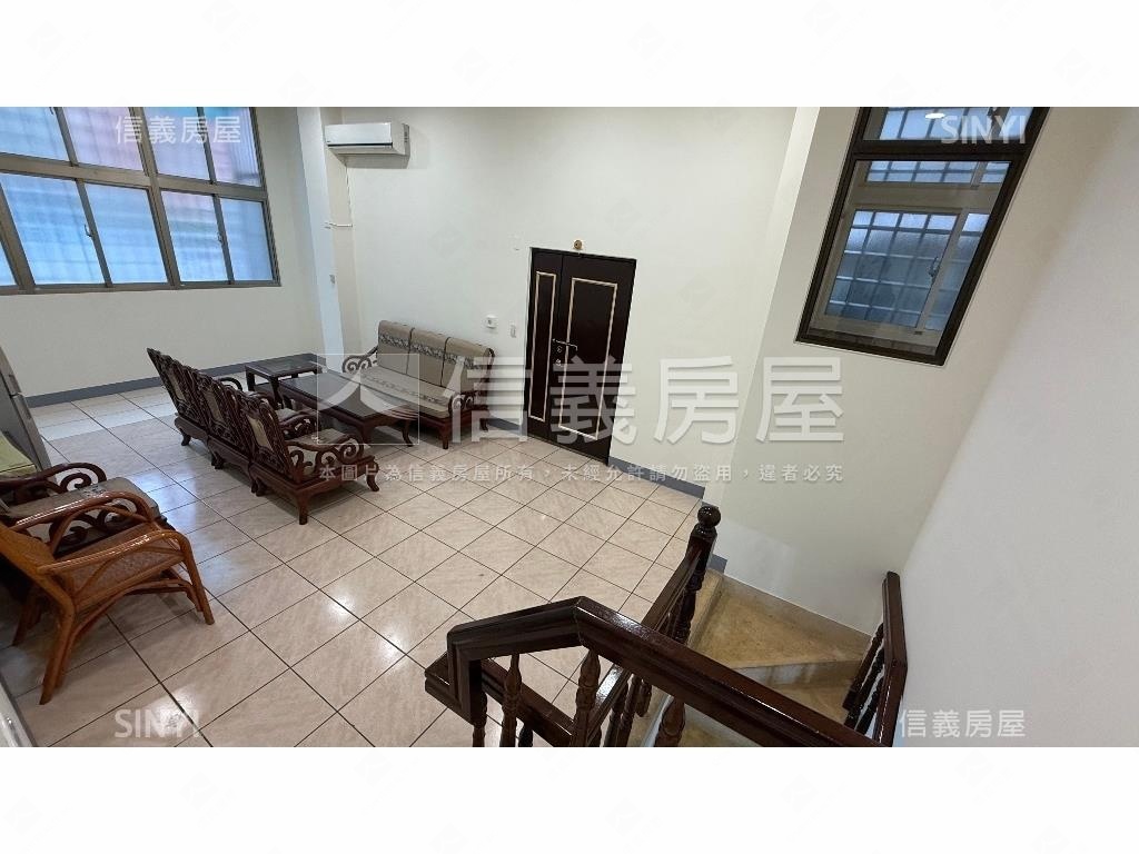 河堤獨棟邊間典藏美邸房屋室內格局與周邊環境