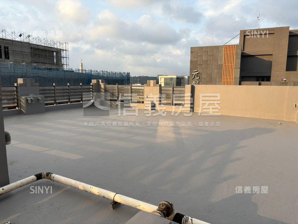 映樸川高樓採光戶房屋室內格局與周邊環境